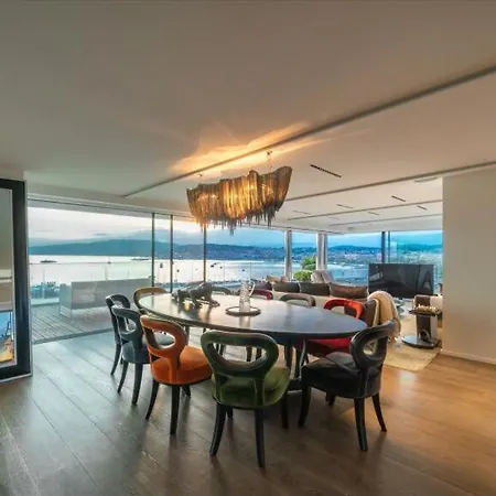 Penthouse Breez 5bd - What'app 0044- 786-748- 9198 Reservations! *